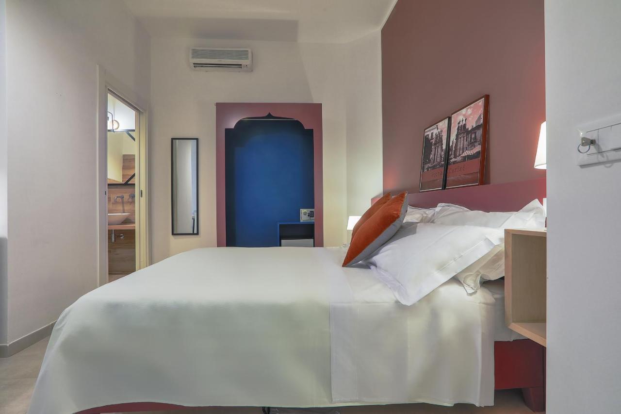 Liberta Central Suites Palermo Exteriör bild
