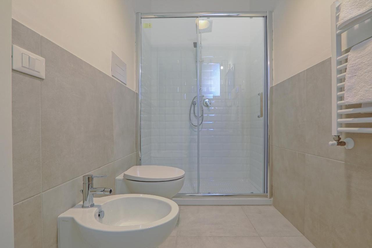 Liberta Central Suites Palermo Exteriör bild